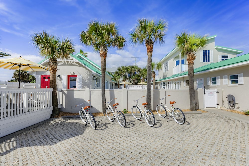 Island Cottage Inn - Adults Only