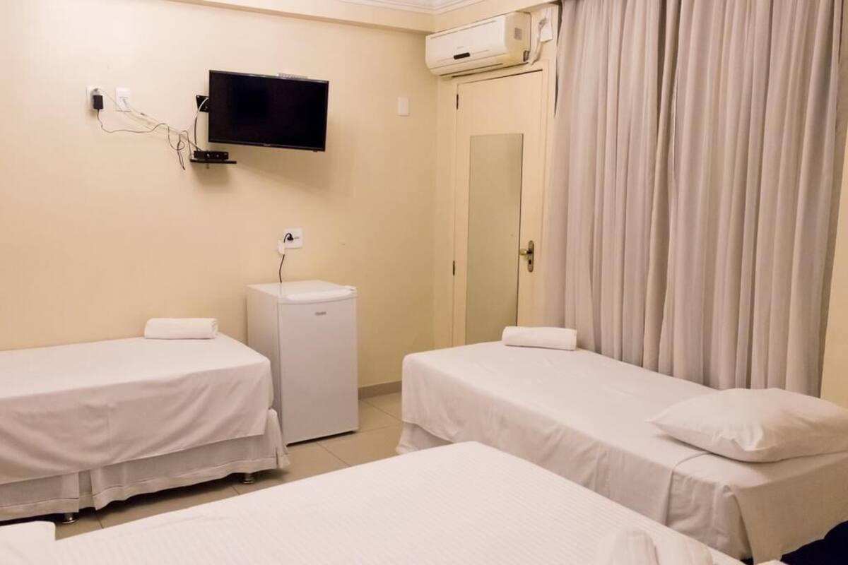 In-room safe, iron/ironing board, free WiFi, bed sheets