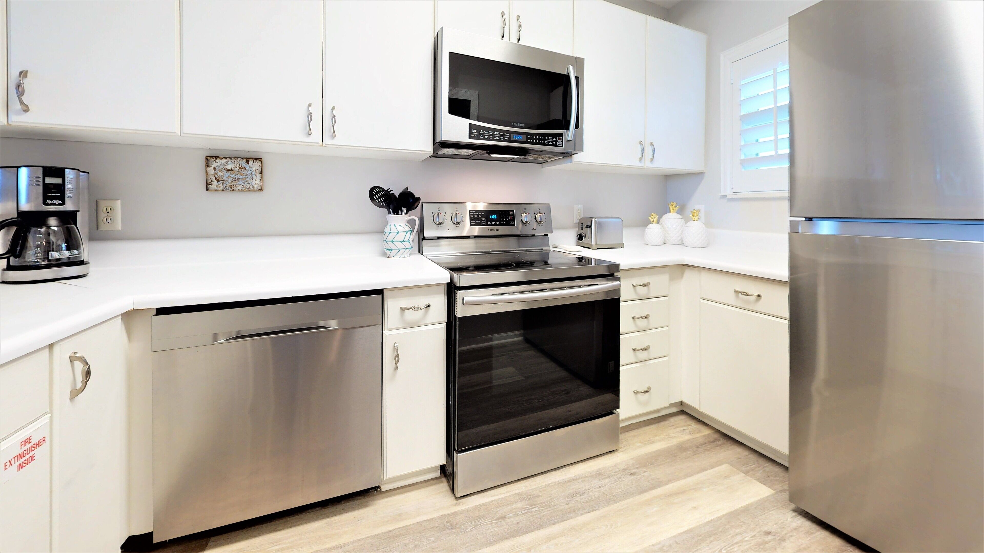 Summit 407/A lockout - Reduced rates, Book Now ~ Walk to beach ~ Lush views