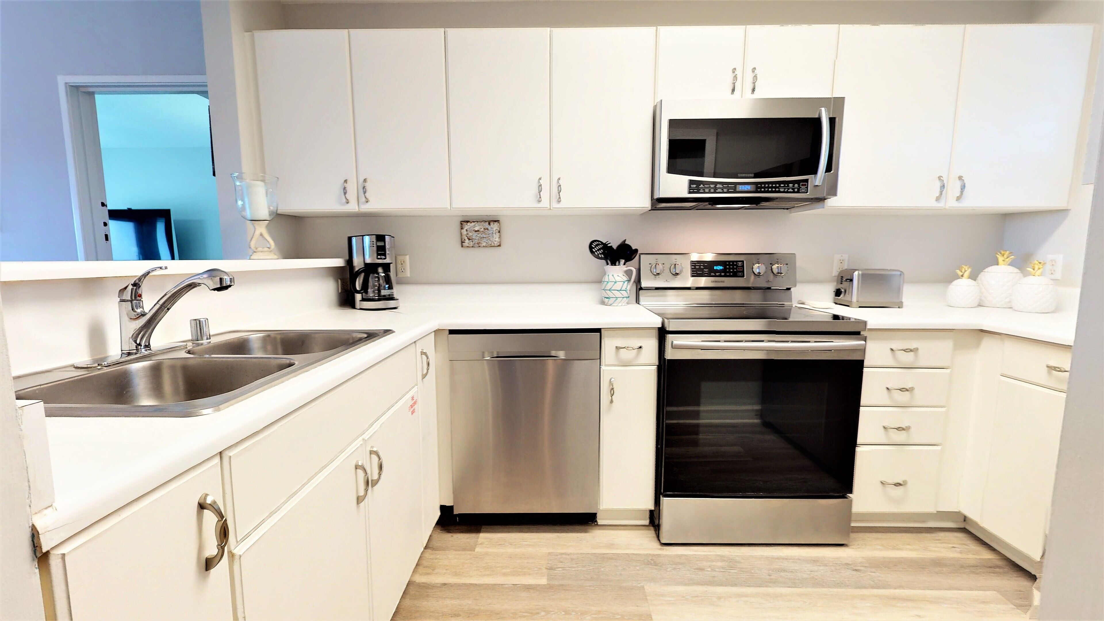 Summit 407/A lockout - Reduced rates, Book Now ~ Walk to beach ~ Lush views