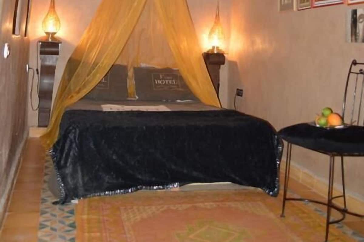 Tweepersoonskamer (Terra Del Mundo) | 1 slaapkamer, een laptopwerkplek, gratis babybedden, gratis wifi