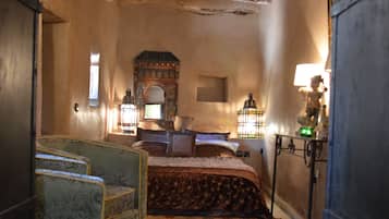 Double Room (Nabil Ghani) | 1 bedroom, laptop workspace, free cots/infant beds, free WiFi