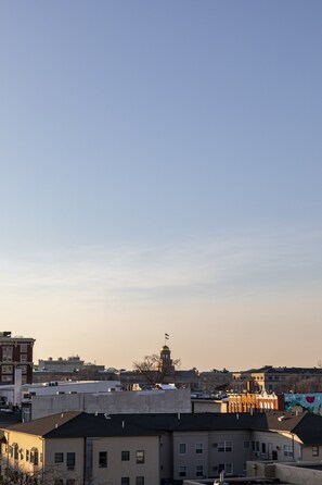 City view from property - Hotel Chauncey Iowa City, Tapestry Collection by Hilton (Iowa City)