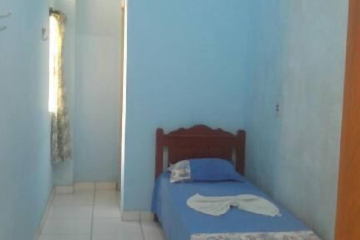 Single Room | Free WiFi, bed sheets