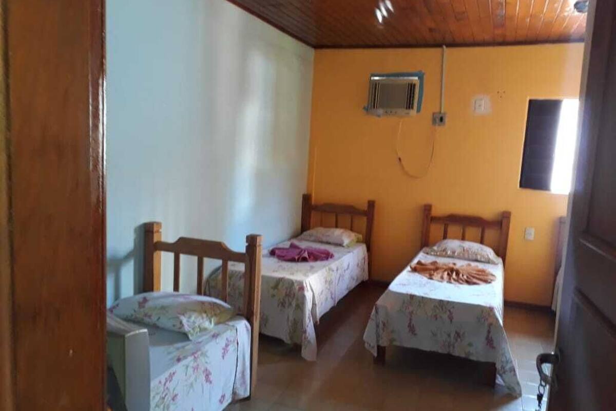 Quadruple Room | Free WiFi, bed sheets