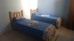 Double Room | Free WiFi, bed sheets