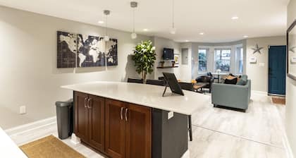 Lovely Shaw Apartment - Sleeps 4, WALK to White House