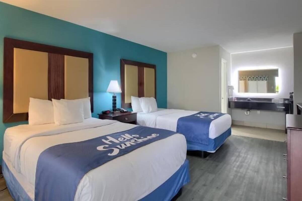 Desk, laptop workspace, free WiFi, bed sheets