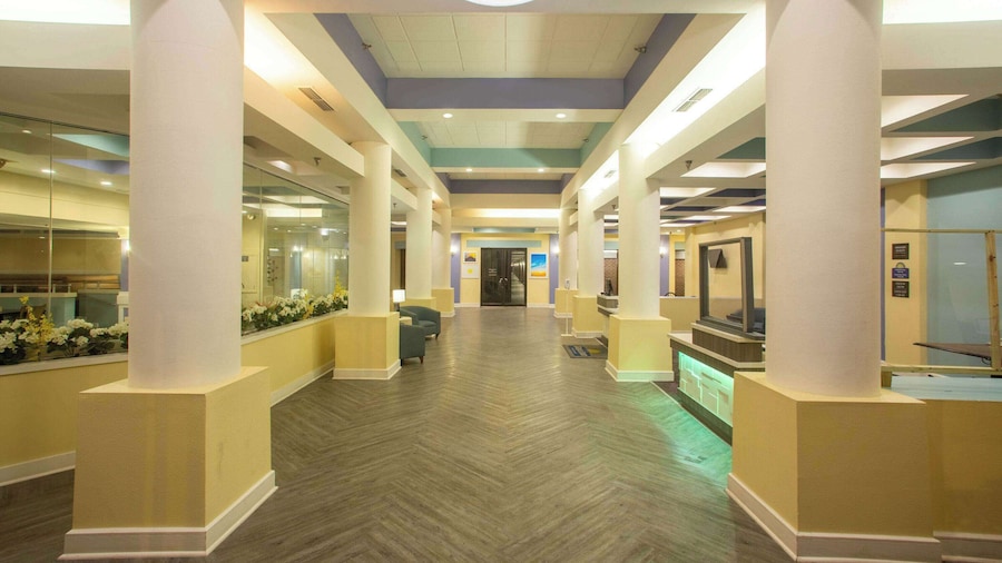 Days Inn by Wyndham Mobile I-65