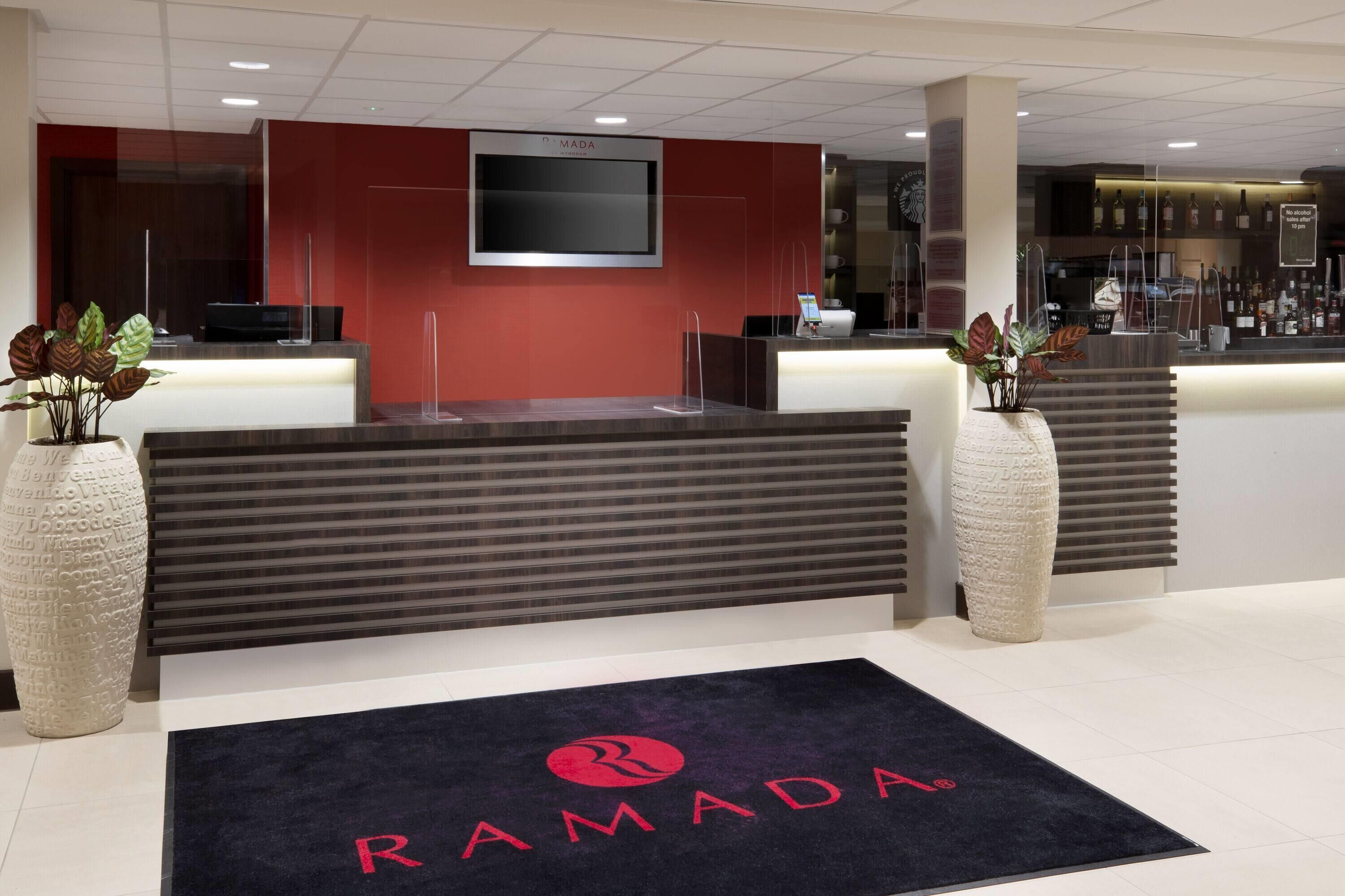 Foto - Ramada by Wyndham Leeds East