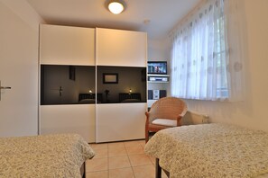 1 Schlafzimmer, Reisekinderbett, WLAN