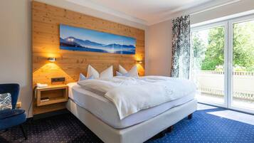 1 Schlafzimmer, Schreibtisch, Reisekinderbett, WLAN
