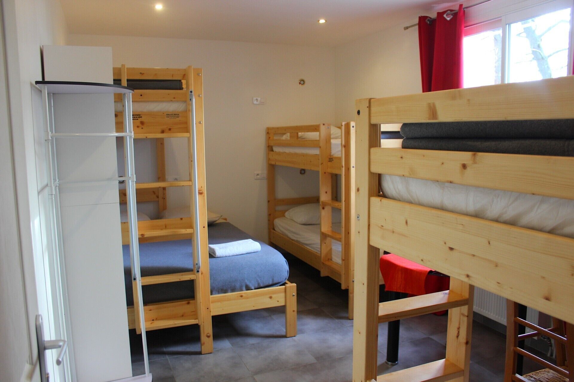 Provençal villa of 500m² in Vaucluse, with swimming pool on 16500m² (35 pers.)