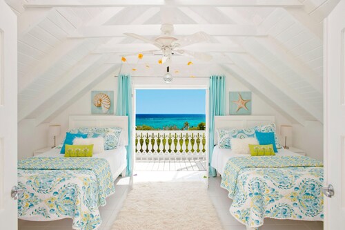 Bahama Mama by Eleuthera Vacation Rentals