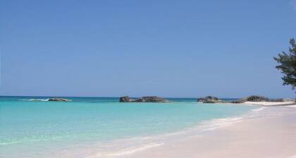Wreckless by Eleuthera Vacation Rentals