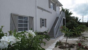 Unclassified image, 5 of 22, button - The Boat House by Eleuthera Vacation Rentals (Governor's Harbour)