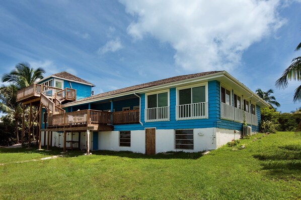 House, 3 Bedrooms | Exterior