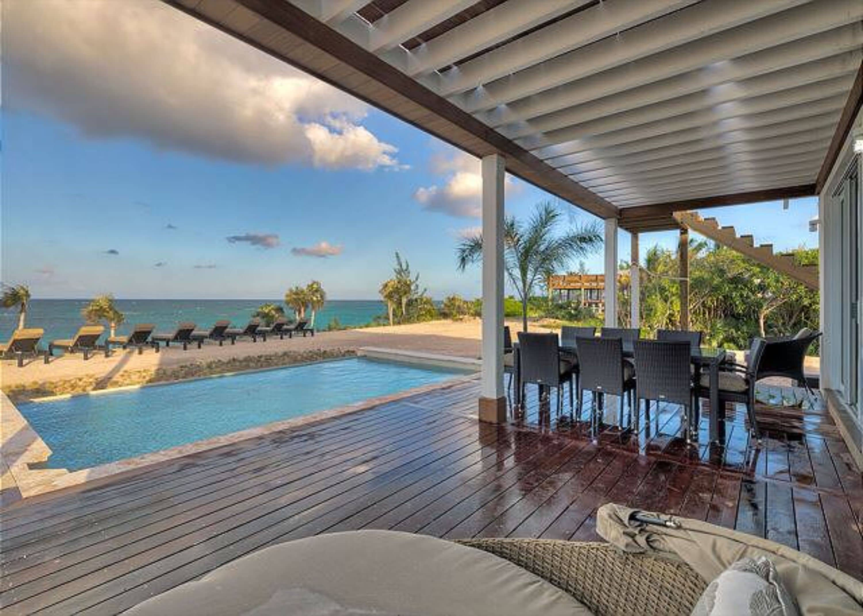 Private pool