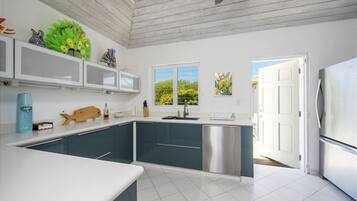 Casa, 3 habitaciones | Cocina privada