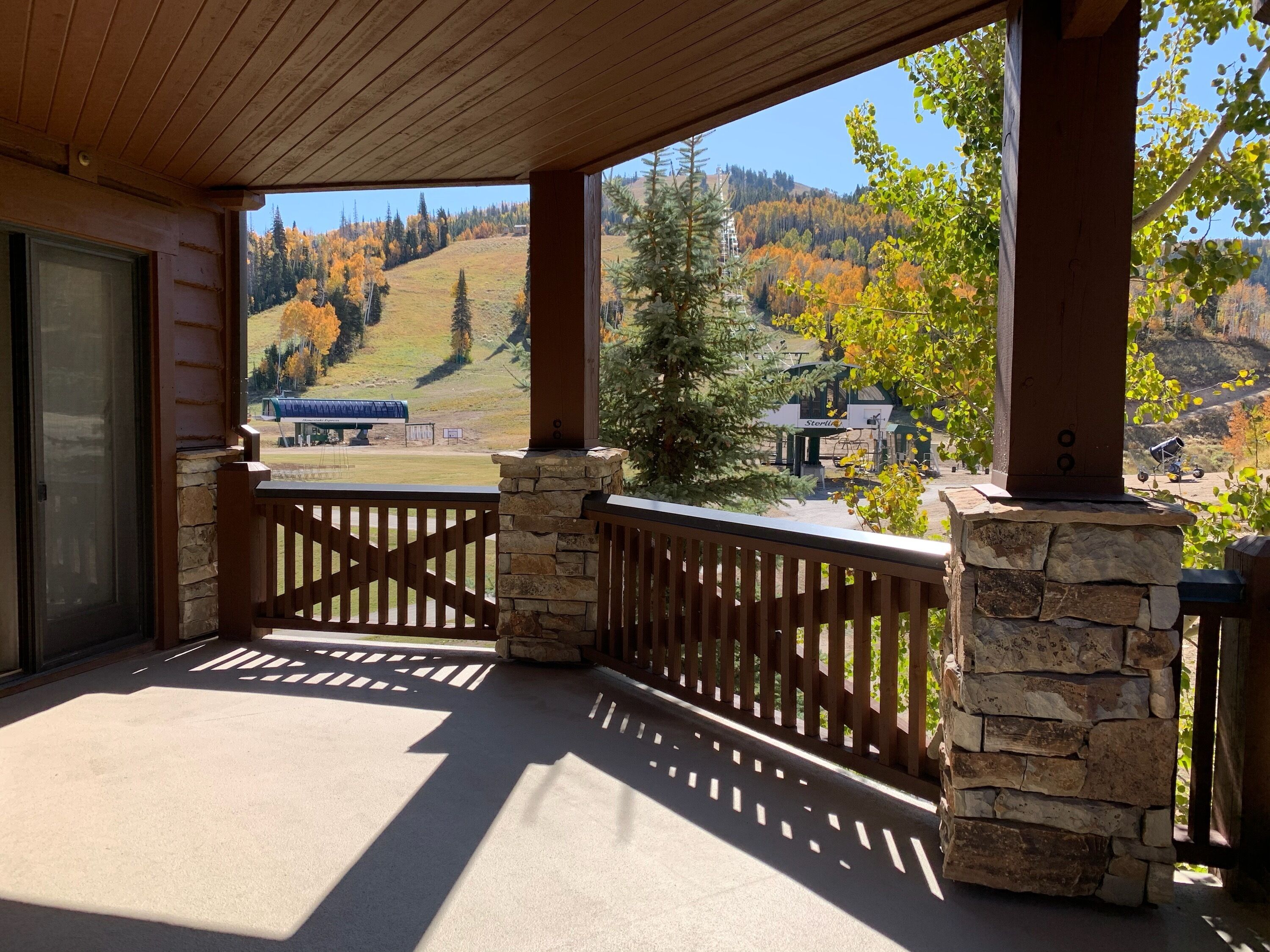 Best Property in Deer Valley, Ski In Ski Out - STEPS to Chairlifts!