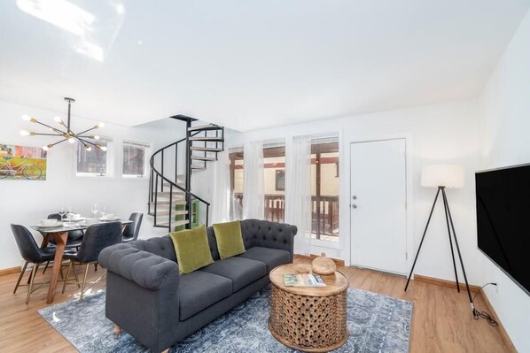 House, Multiple Beds (Spruce Street Retreat) | Living room | Flat-screen TV, streaming services - Spruce Street Retreat (Telluride)