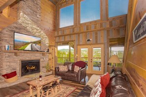 Smart-TV, peis, videospill og DVD-spiller