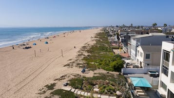 On the beach, beach towels
