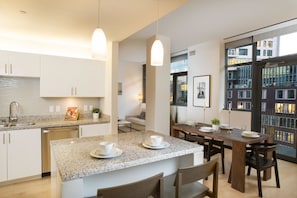 Interior - Luxury Apartment in SOMA (San Francisco)