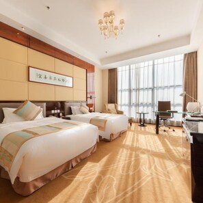 Executive Twin Room, Non Smoking | In-room safe, desk, blackout drapes, free WiFi - Hebei Jingye Hotel (Shijiazhuang)