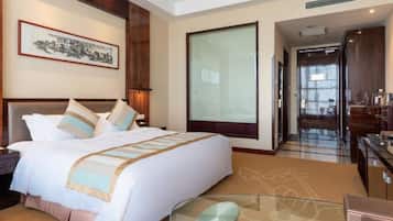 In-room safe, desk, blackout curtains, free WiFi