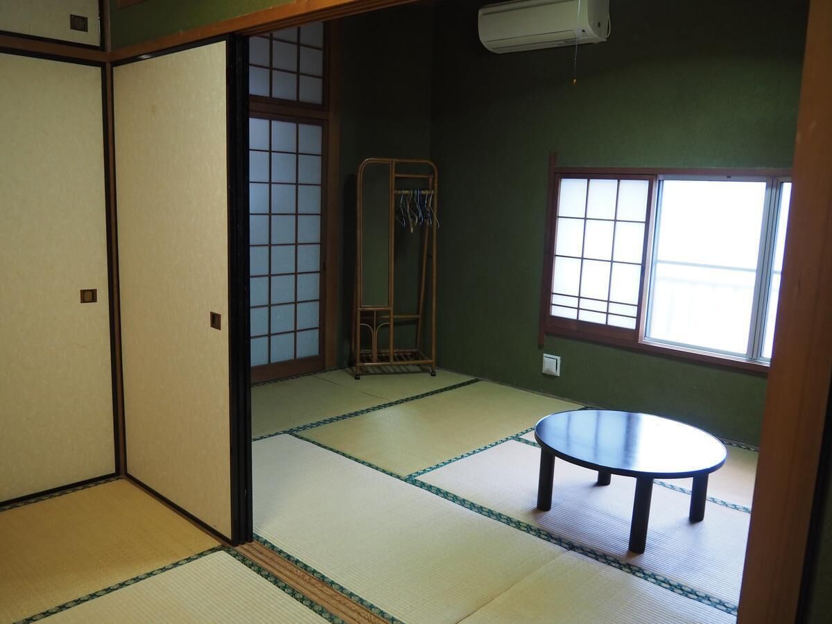 Japanese Style Room | Free WiFi, bed sheets
