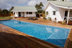 Outdoor pool - Charlie's Villas (Rarotonga)