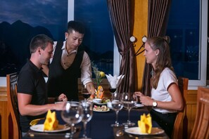 Desayuno continental gratuito y diario