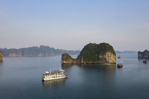 Deluxe Triple Room | View from room - La Mignonne Cruises (Ha Long)