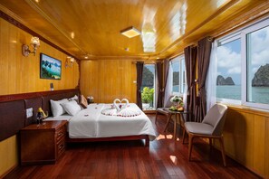 Frigobar, cofres nos quartos, individualmente decorados