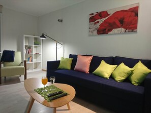 Smart-TV, Bücher, Videothek