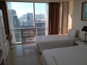 Twin Room, Partial Sea View - Pohang Valentine Hotel (Pohang)