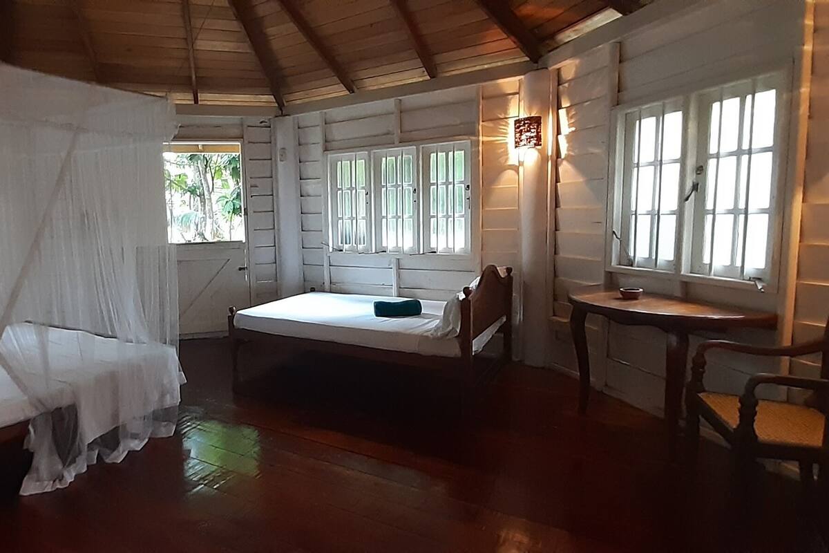 Basic Cabin, 1 Double Bed and 1 Twin Bed | Bed sheets