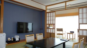 Chambre Tradition, vue montagne (Japanese Style, Lake View) | Coffres-forts dans les chambres, Wi-Fi gratuit