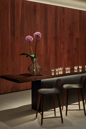 Se ofrece un desayuno a la carta todos los días (por un coste adicional)