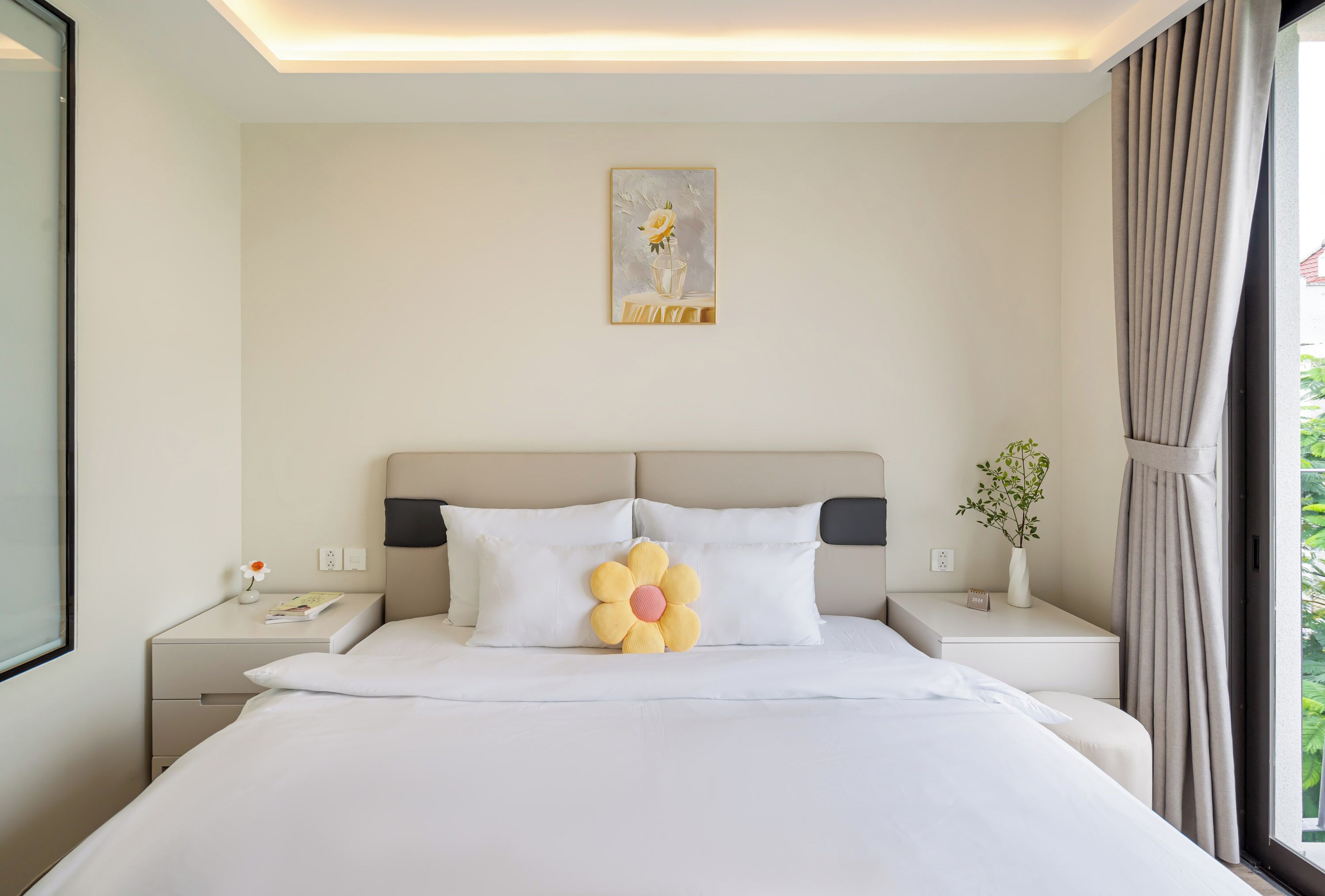 Foto - The Royal Hotel & Apartment - Phu My Hung