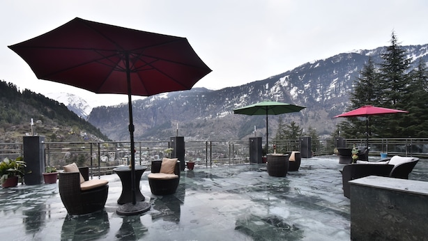 Terrace/patio - Hotel Snowcrests Manor (Manali)