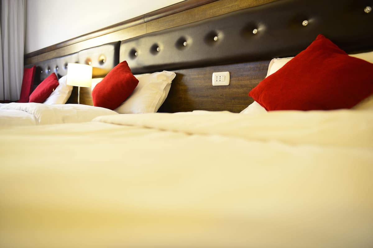 standard triple room | 1 bedroom, hypo-allergenic bedding, free minibar, in-room safe