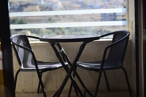 Roba de llit hipoal·lergògena i minibar gratuït 