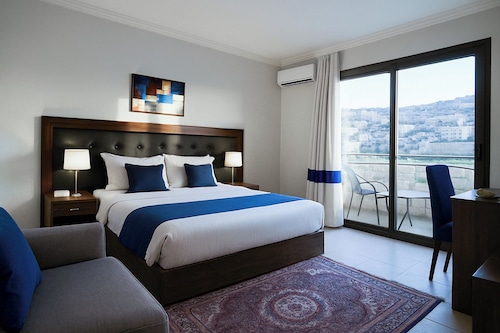 Corner View Hotel – Petra