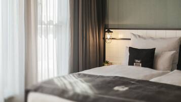 In-room safe, desk, laptop workspace, soundproofing