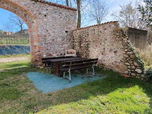 BBQ/picnic area