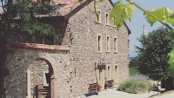 Dettaglio esterni