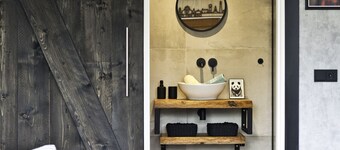 B&B Studio on the water.