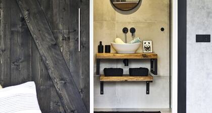 B&B Studio on the water.